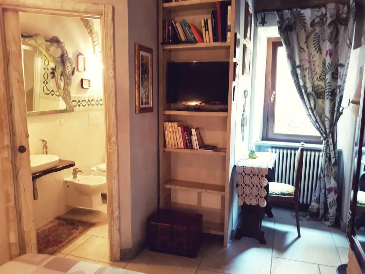 La Tana Del Bruco Guest House Витербо Екстериор снимка